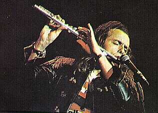 Thijs van Leer playing live