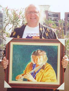 Thijs van Leer and a painting made by Rodrigo