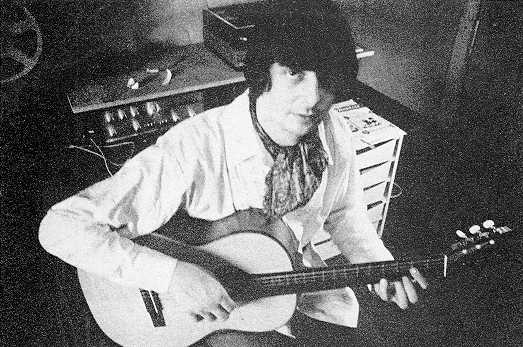 Guitars back cover photo